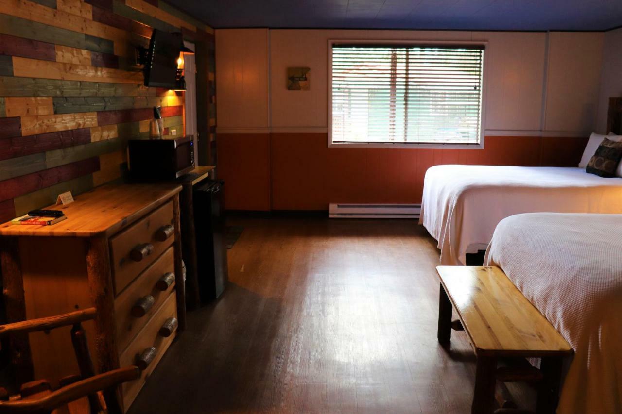 Lone Fir Resort Cougar Luaran gambar