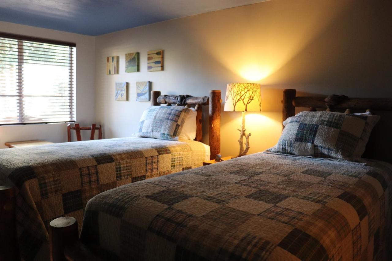 Lone Fir Resort Cougar Luaran gambar